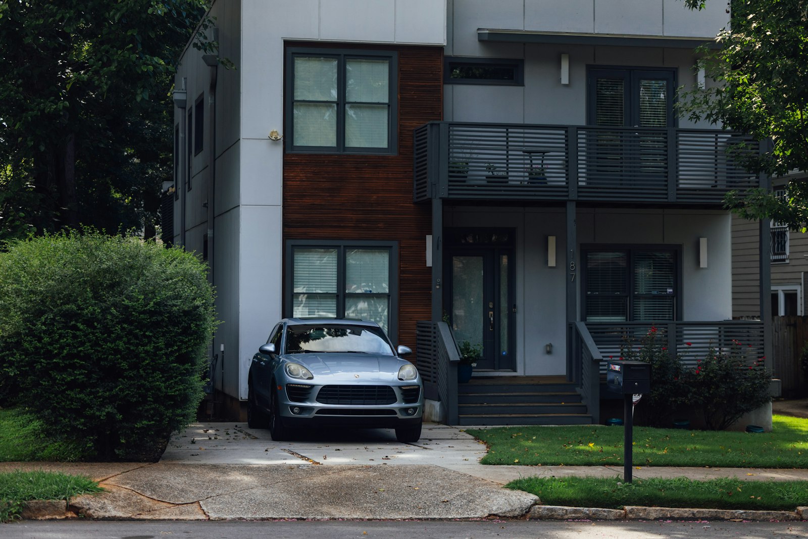 Modern Farmhouse in Mueller 1 Modern Farmhouse in Mueller — Austin, Texas 78723 — photo 1 of 4