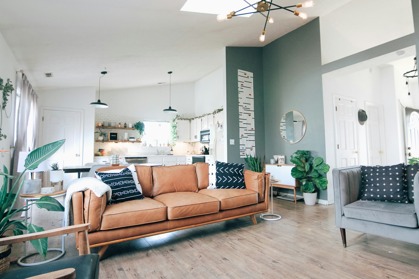 Modern Farmhouse in Mueller 2 Modern Farmhouse in Mueller — Austin, Texas 78723 — photo 2 of 4